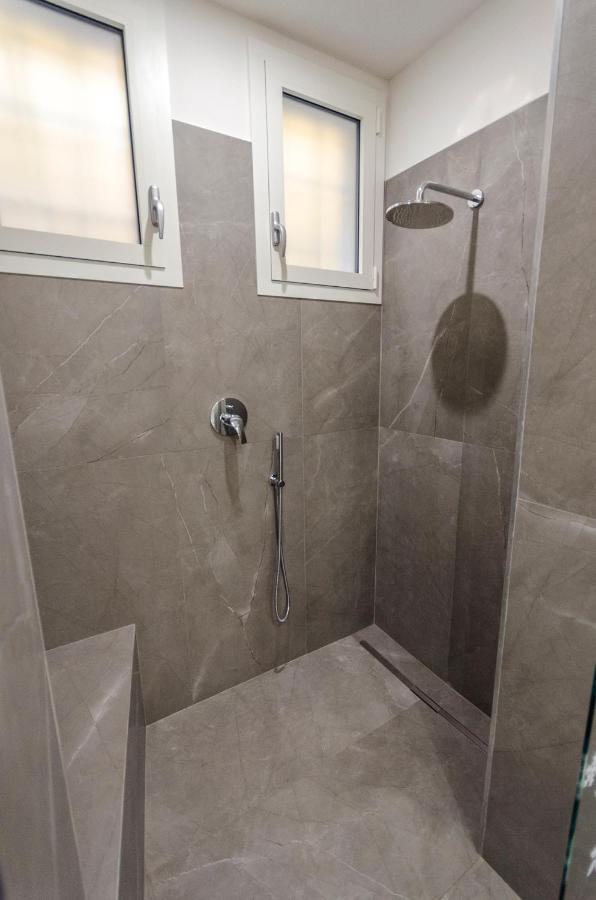 Ferienwohnung Dimora Santo Stefano: Ampia, Con Giardino Privato Bologna Exterior foto